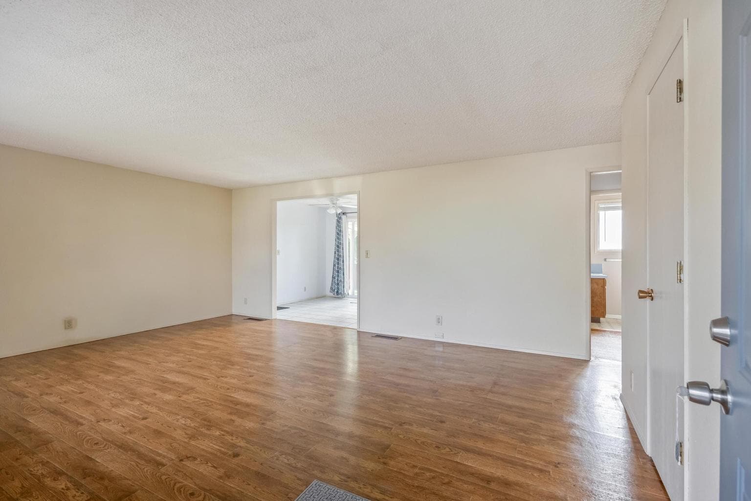 Photo of 563 2nd 3 of 26