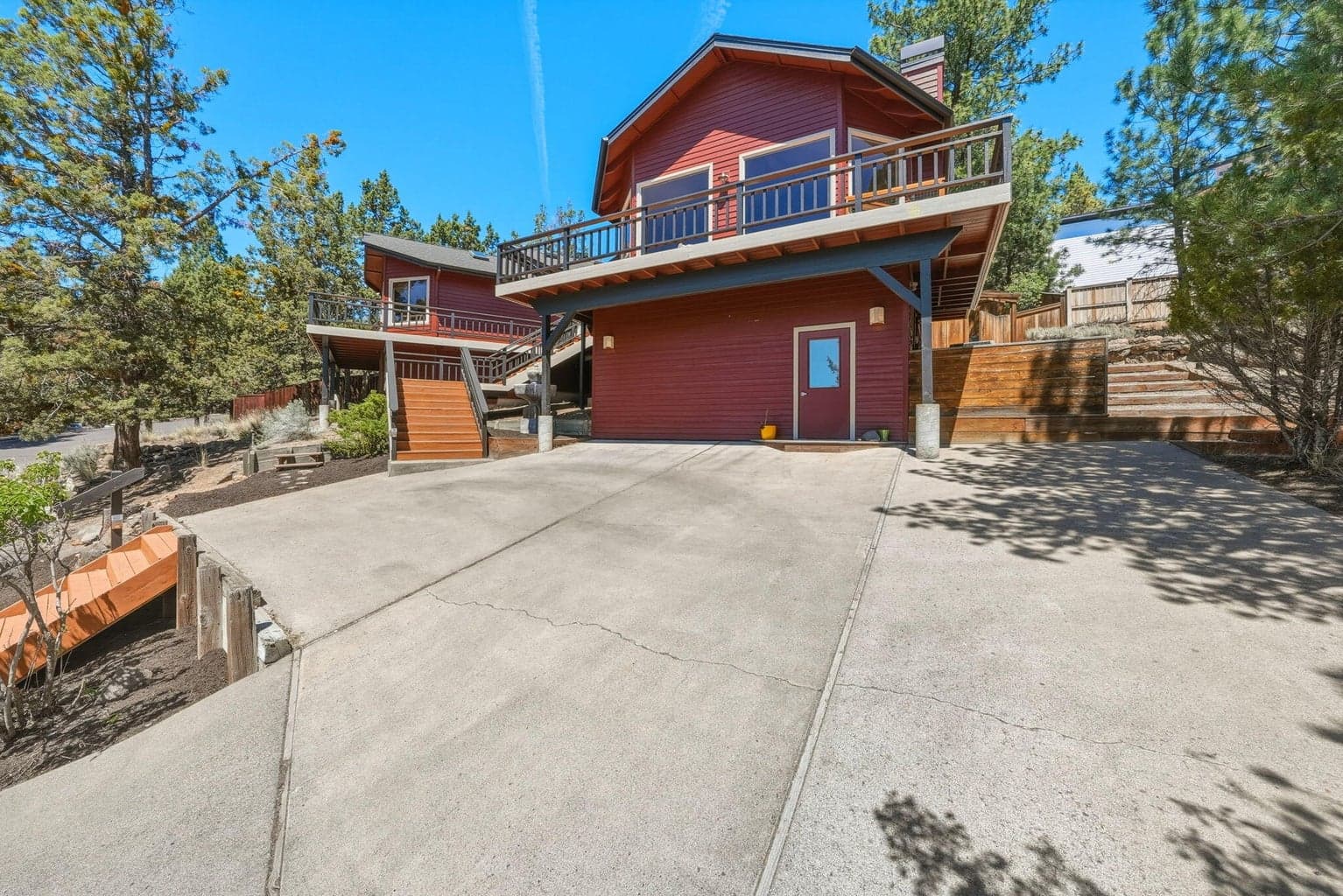 Photo of 2068 NW Cascade View Drive 53 of 79