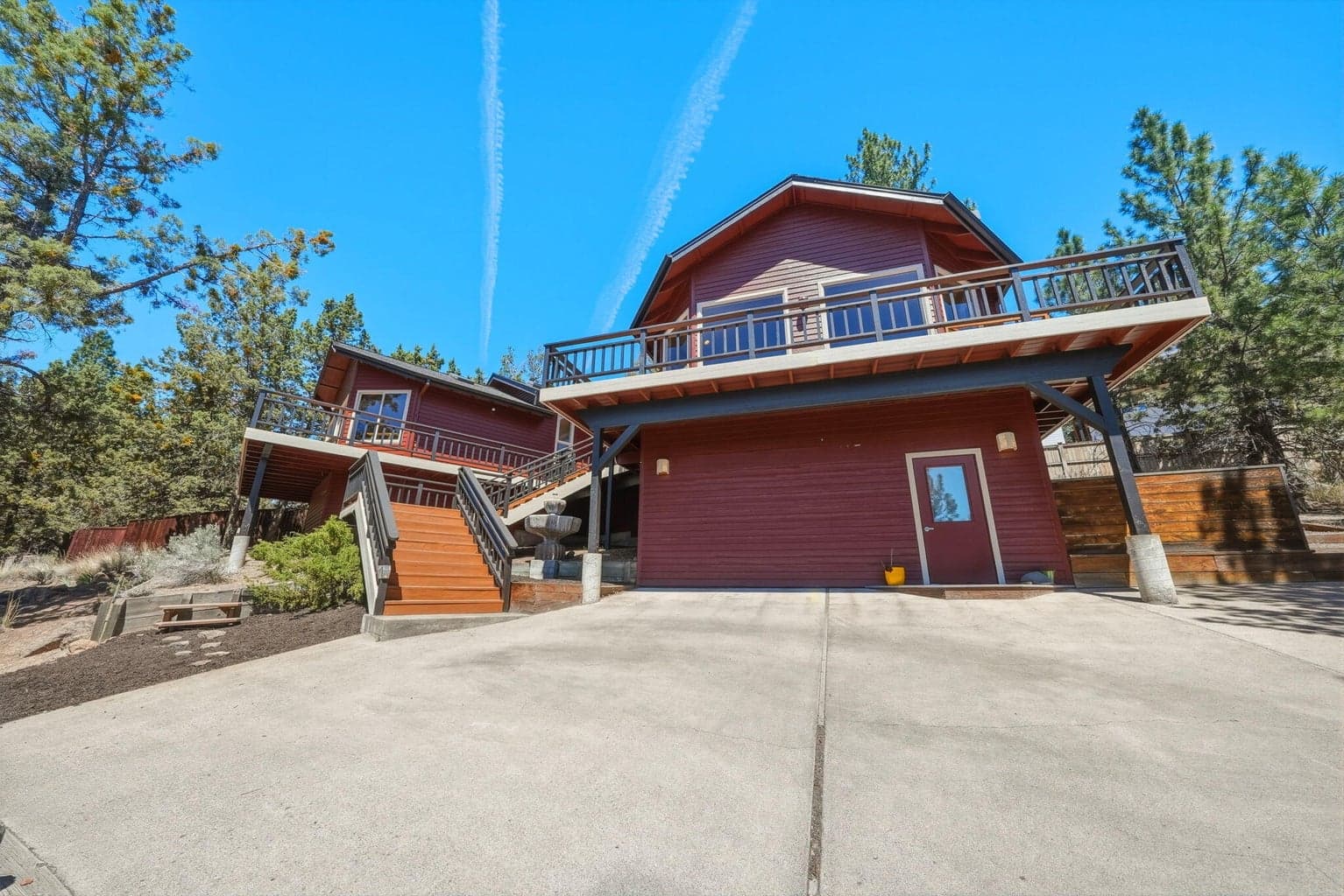 Photo of 2068 NW Cascade View Drive 54 of 79