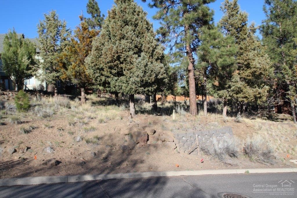Photo of 2318 Eastes 3 of 5