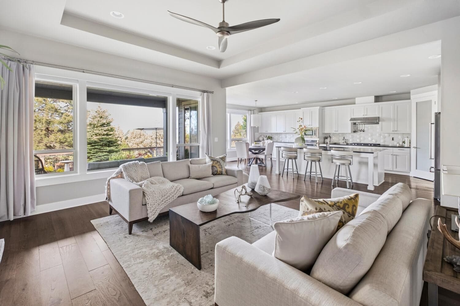 Photo of 3158 NW Hidden Ridge Drive 9 of 45