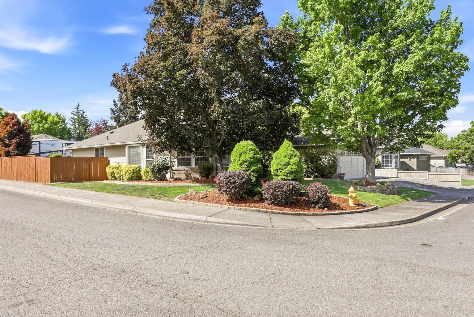 Photo of 3396 Alameda 3 of 44