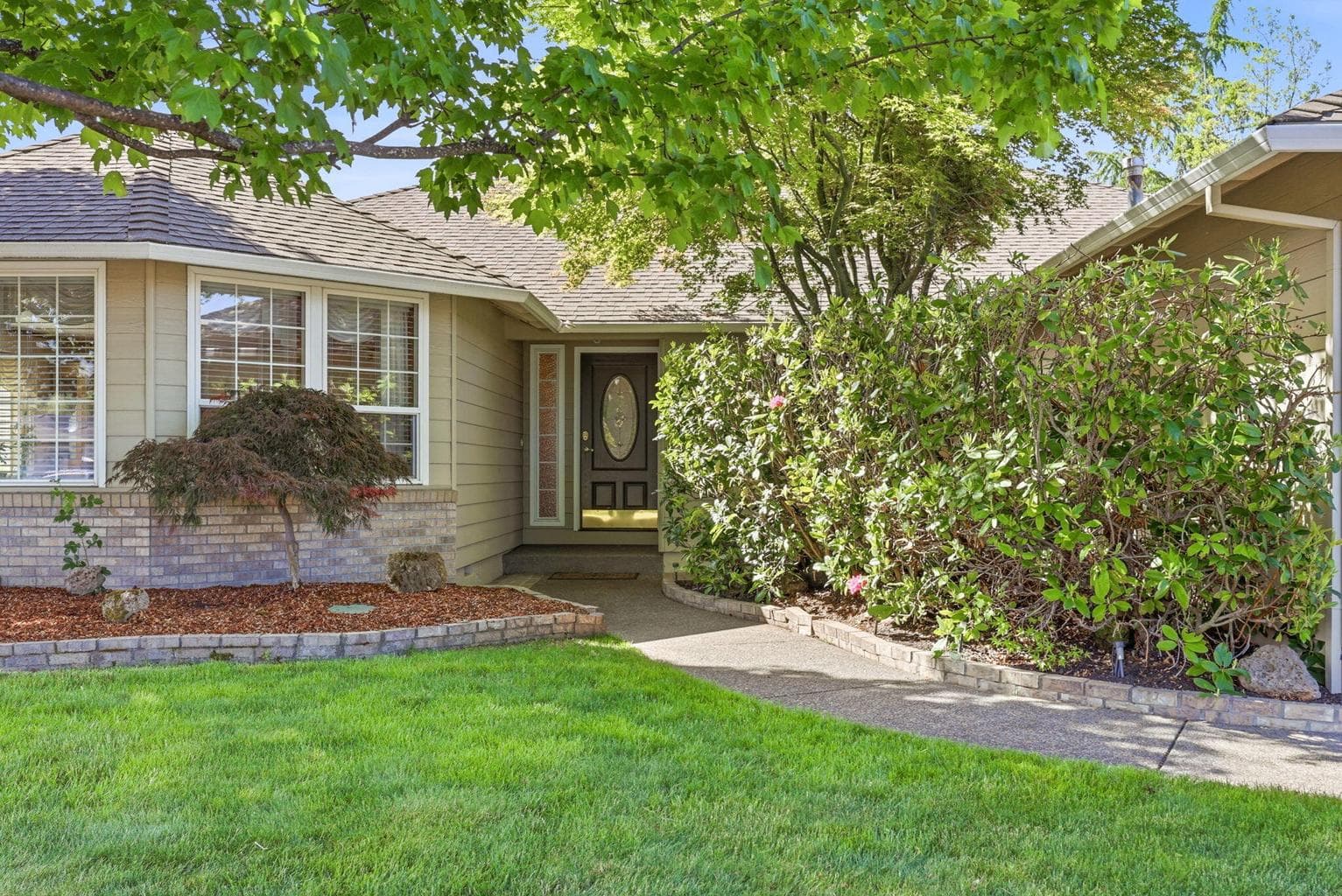 Photo of 3396 Alameda 4 of 44
