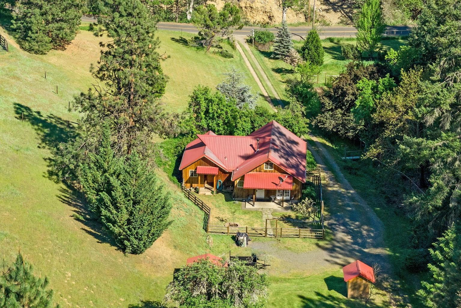 7484 Sterling Creek