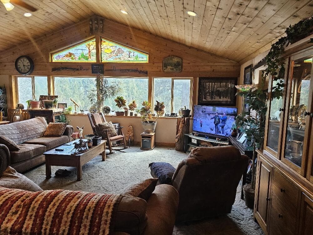 Photo of 12261 Overland 5 of 52
