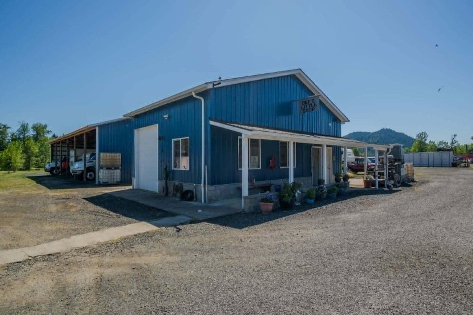 Photo of 215 Lawson 3 of 48