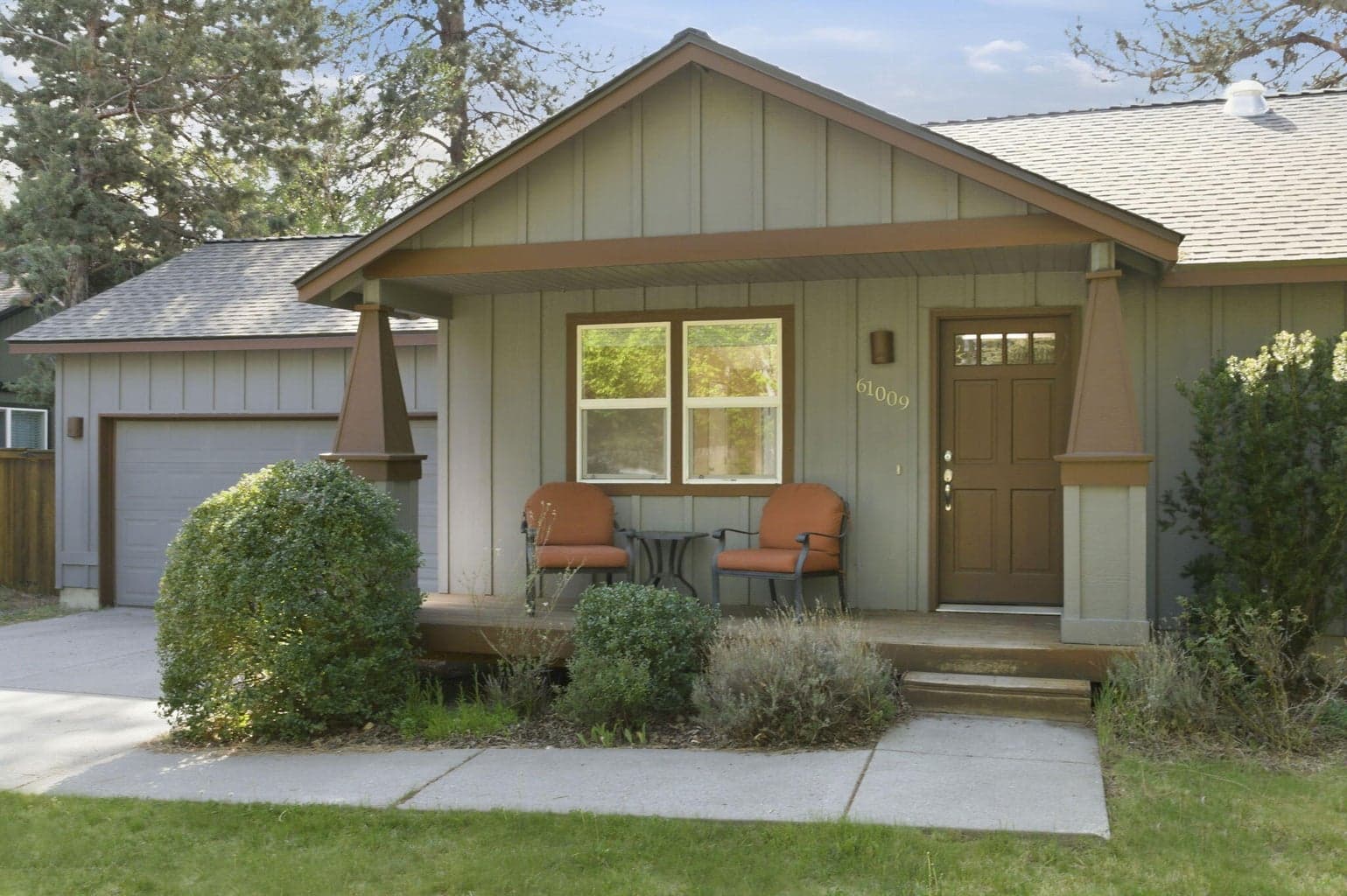 Photo of 61009 Lodgepole 2 of 19