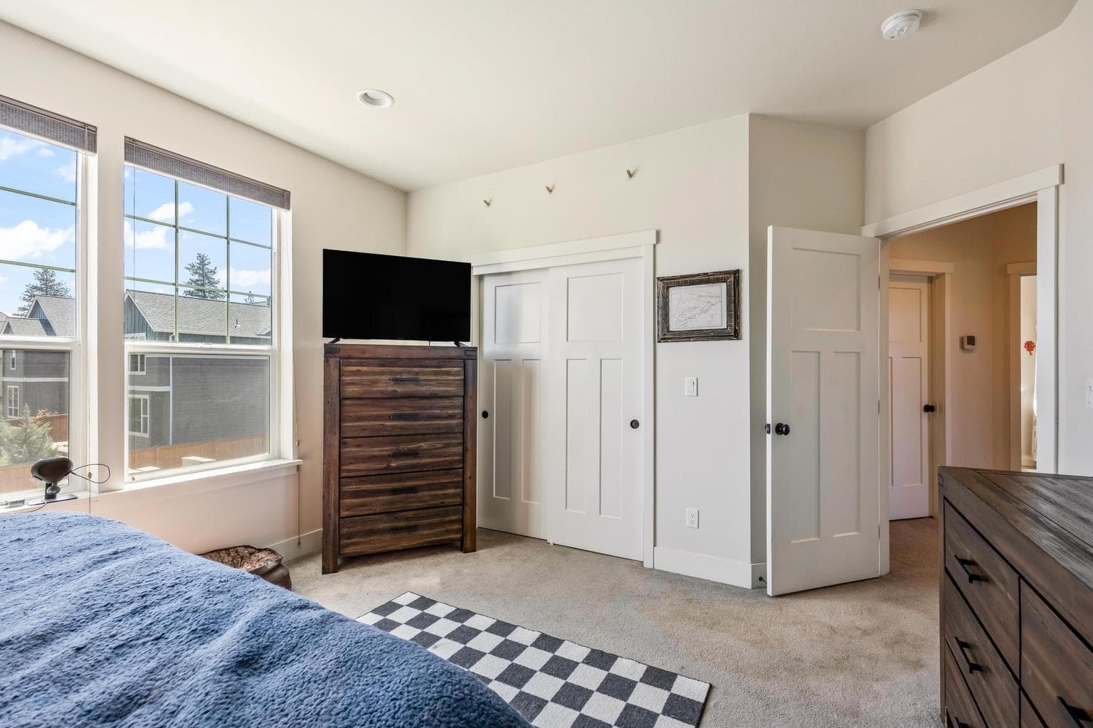 Photo of 61591 Aaron Way 14 of 34