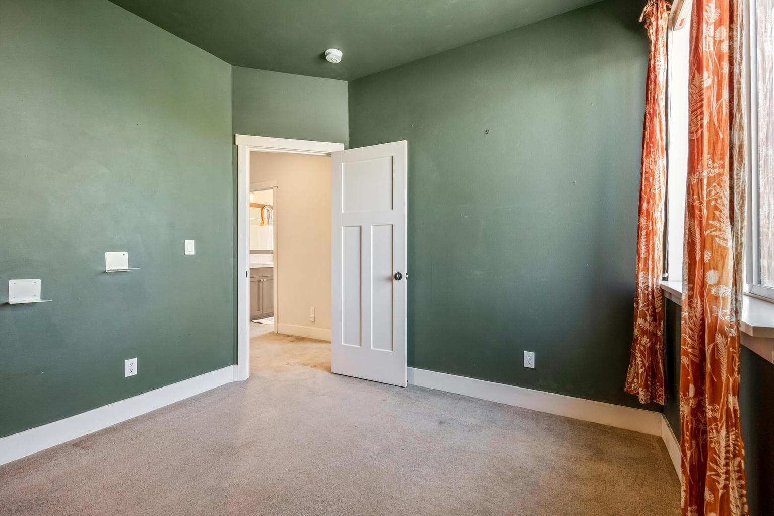 Photo of 61591 Aaron Way 21 of 34