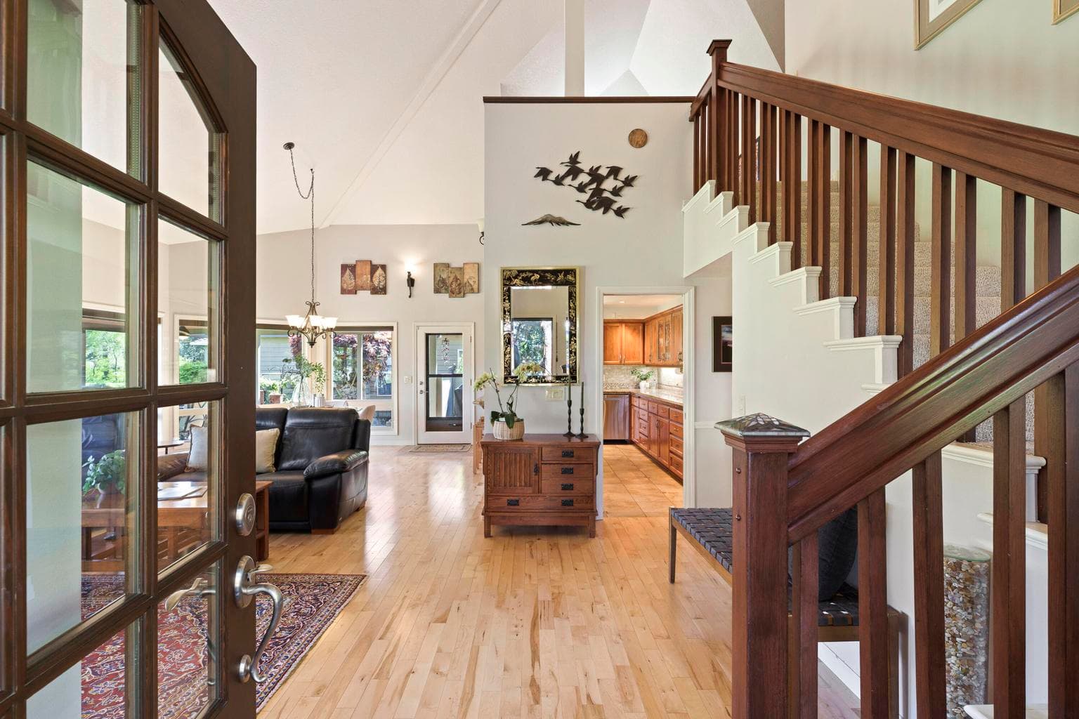 Photo of 2620 Golf Course Drive 5 of 50