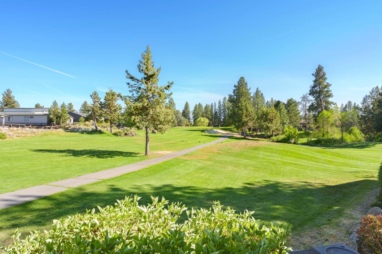 Photo of 2620 NW Golf Course Drive S 38 of 50