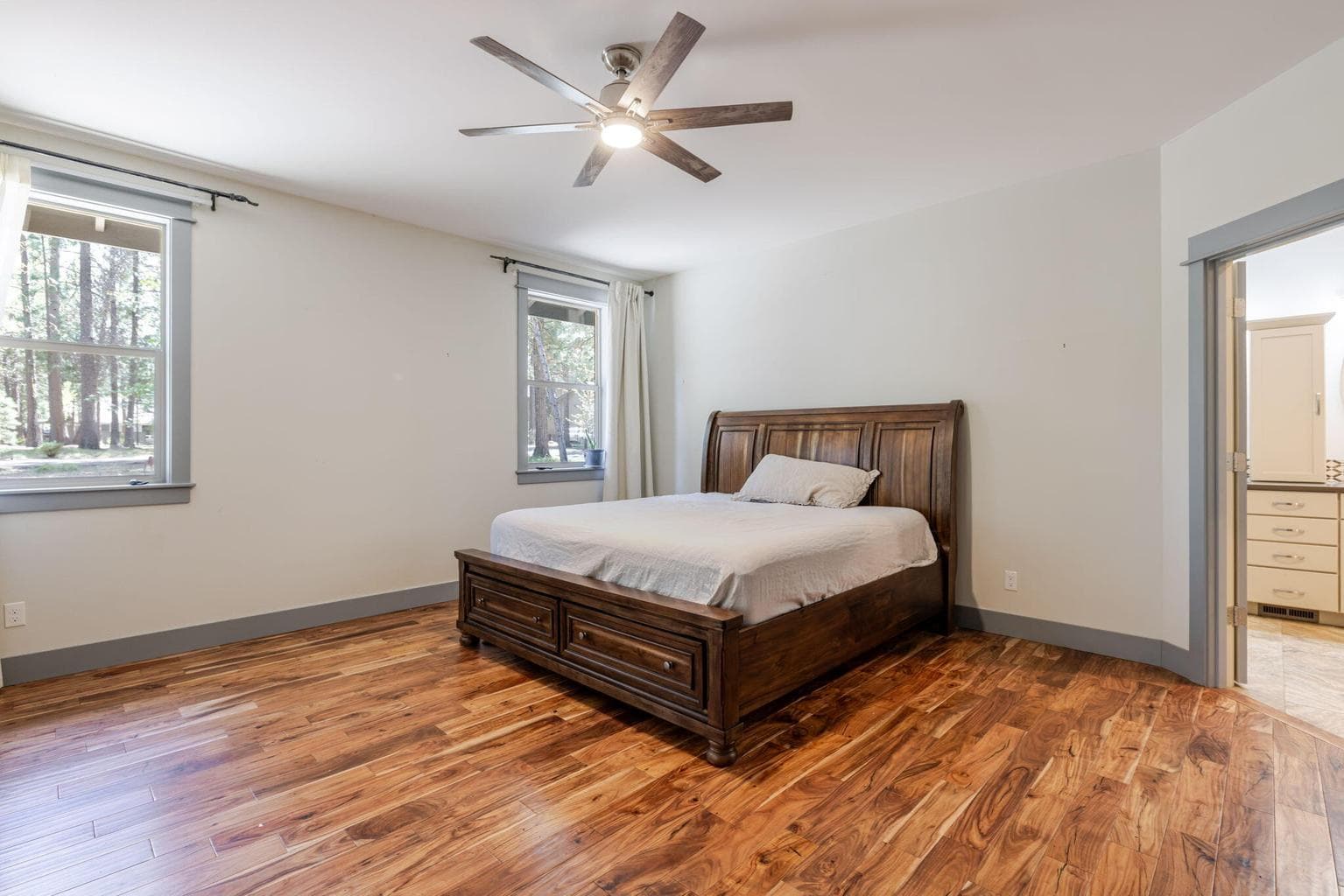 Photo of 14225 Whitewater Lane 14 of 42