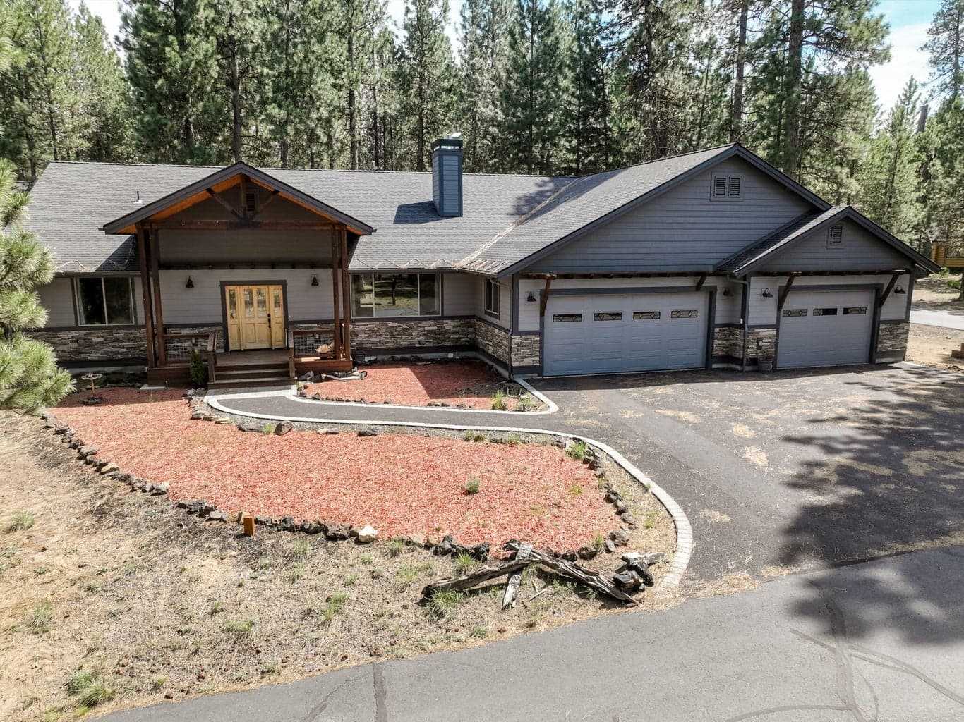 Photo of 14225 Whitewater Lane 41 of 42