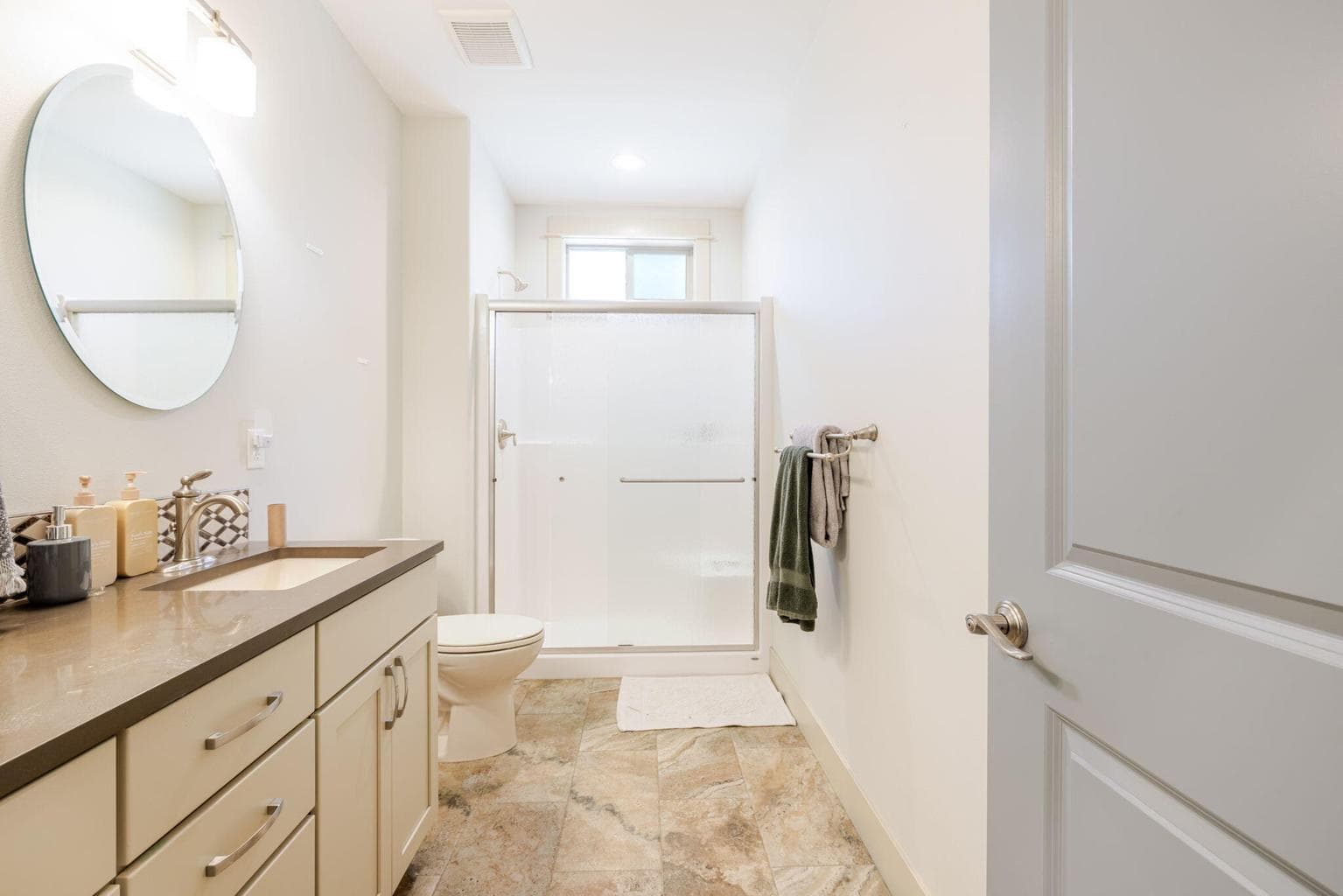 Photo of 14225 Whitewater Lane 22 of 42