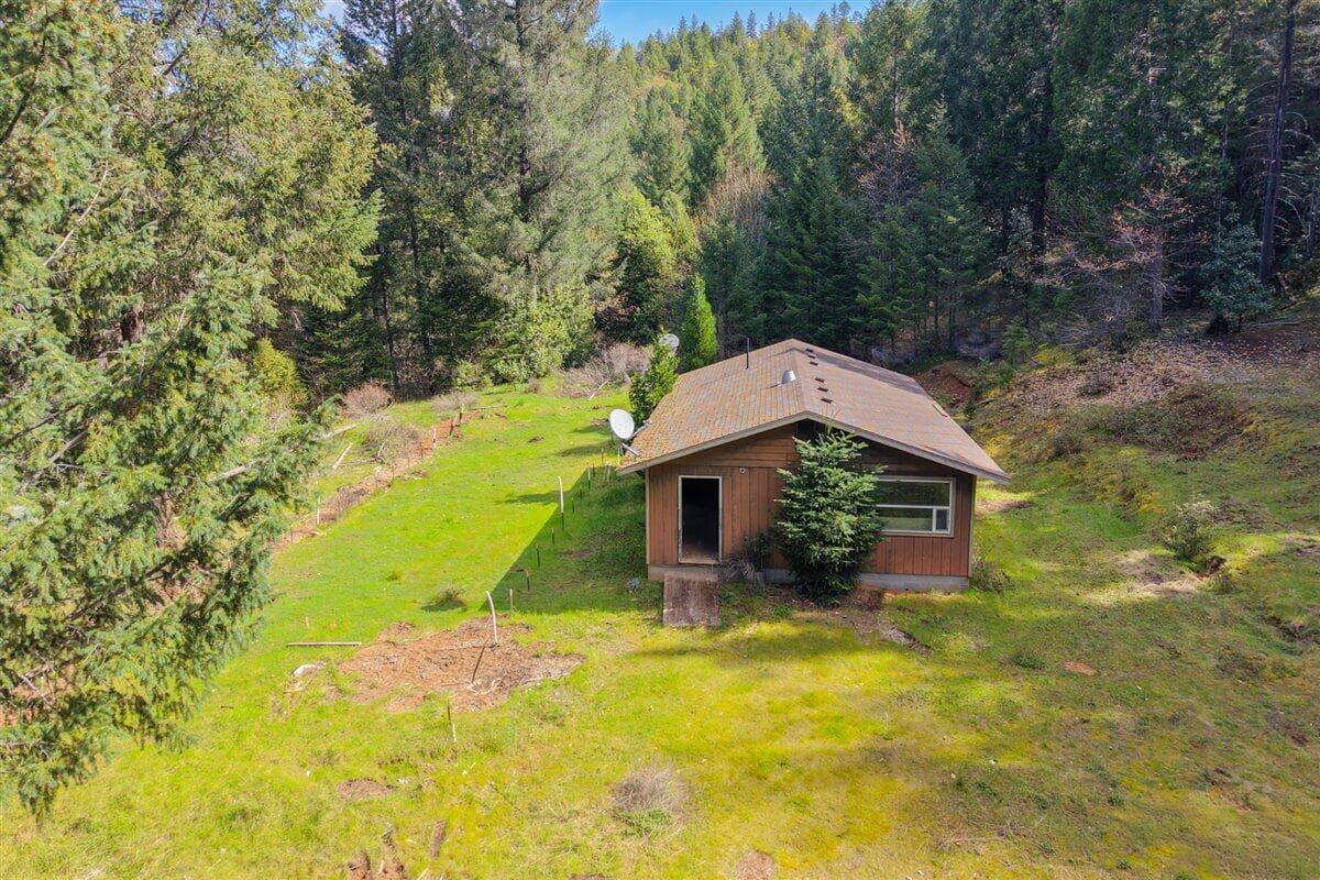 2787 Davis Creek