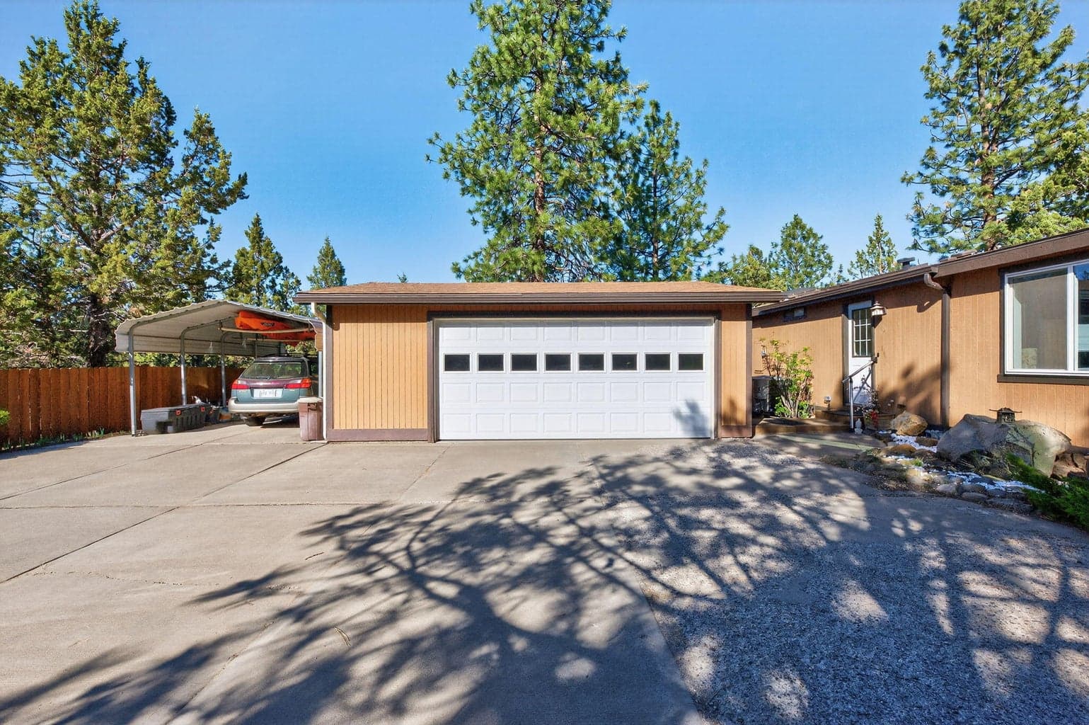 Photo of 1624 Bronzewood 4 of 29