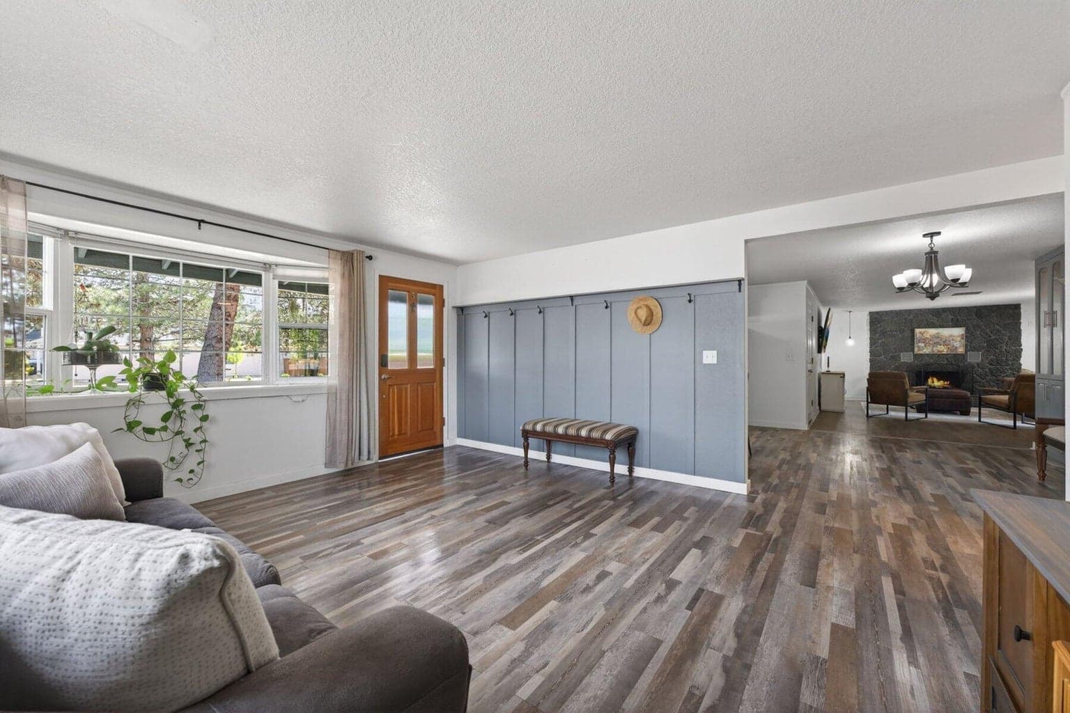 Photo of 20676 Morningstar 5 of 38