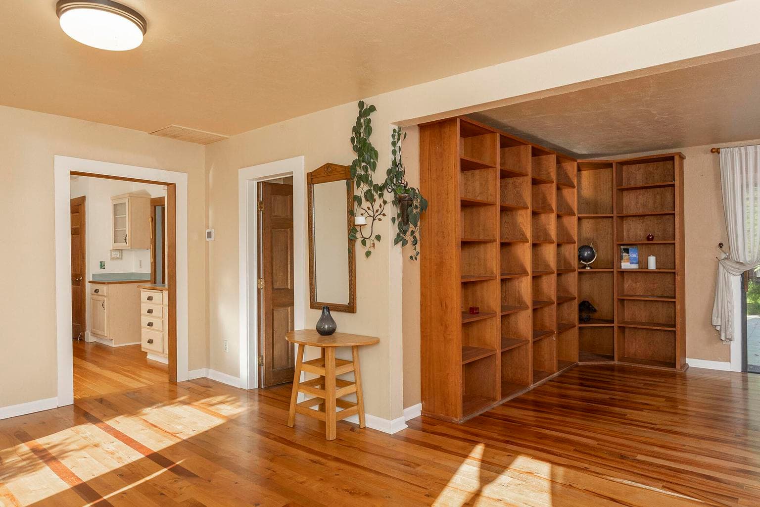 Photo of 383 5th 3 of 40