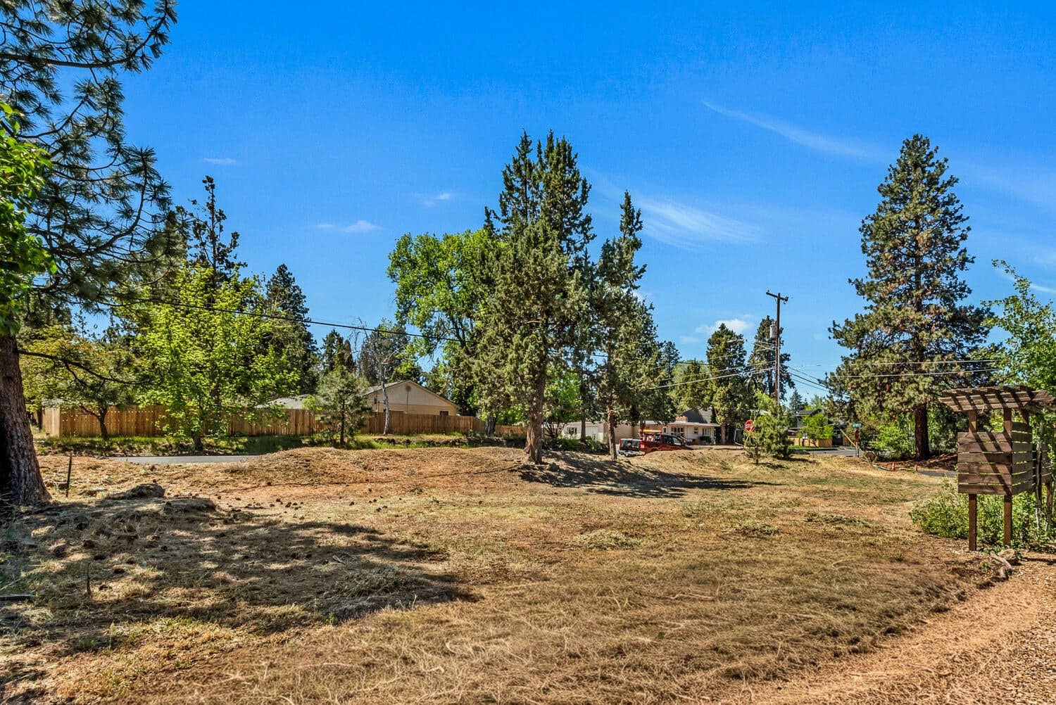 Photo of 608 10th 2 of 17