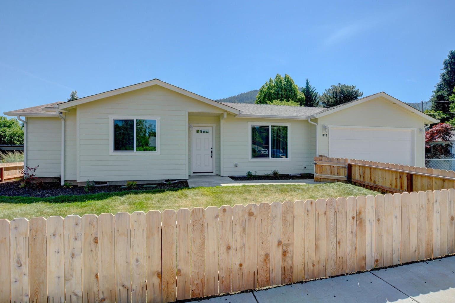 1637 Carnahan