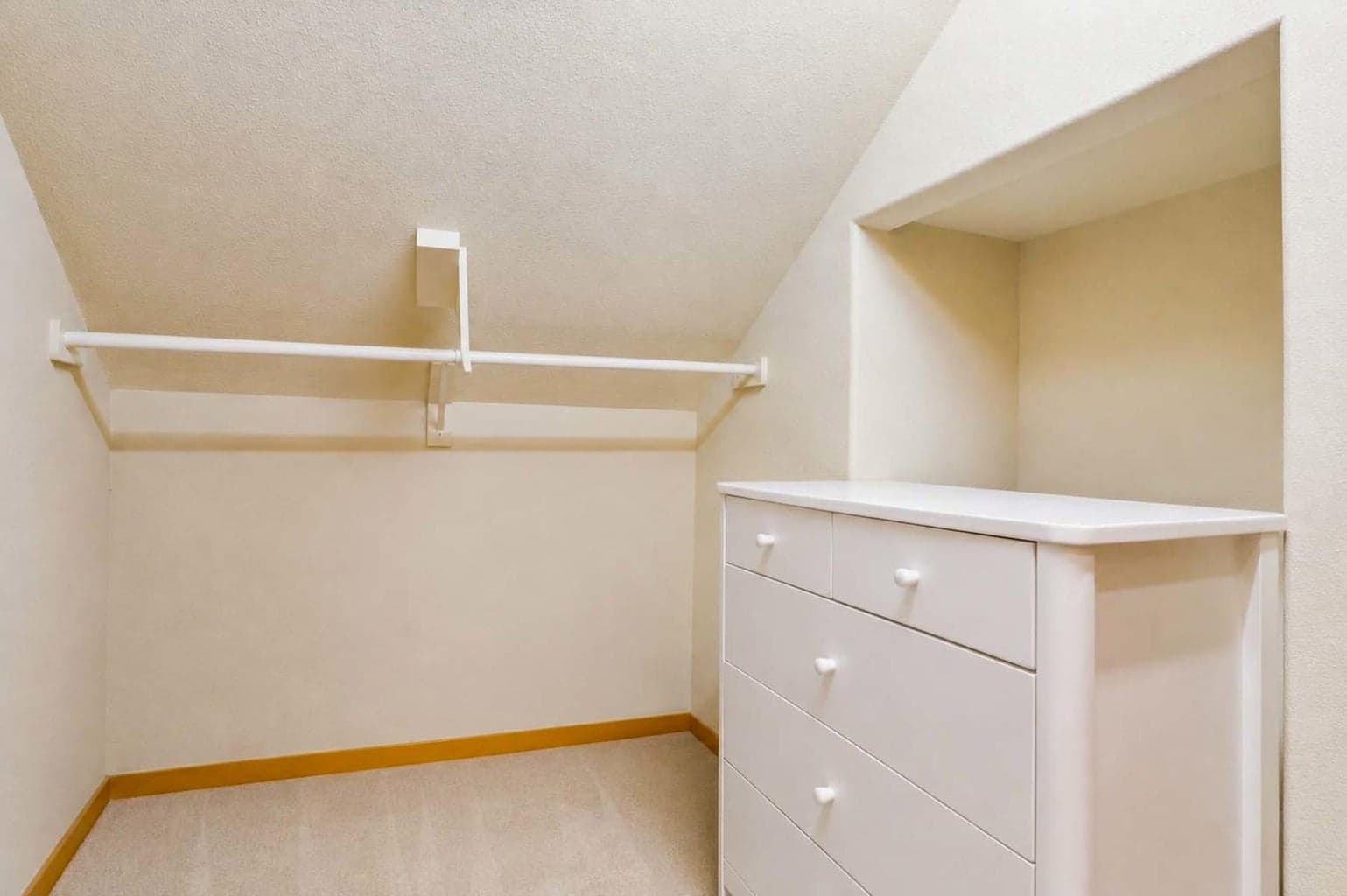 Photo of 18829 Peony Place 38 of 90
