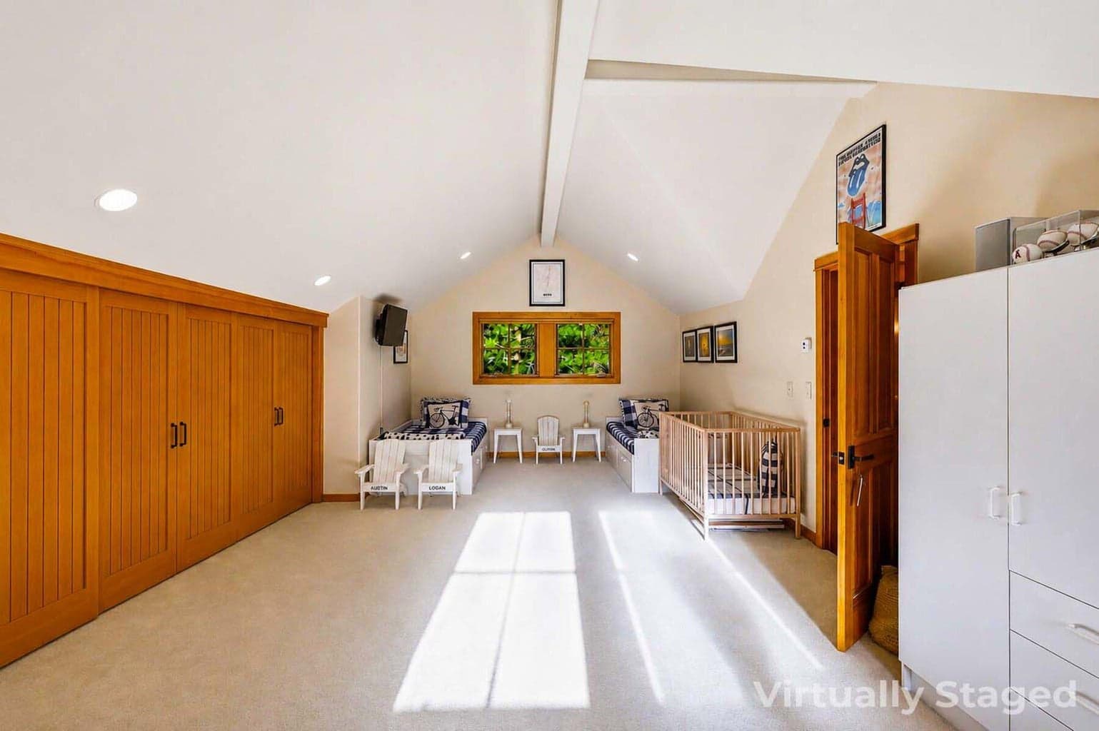 3rd bedroom or flex space upstairs