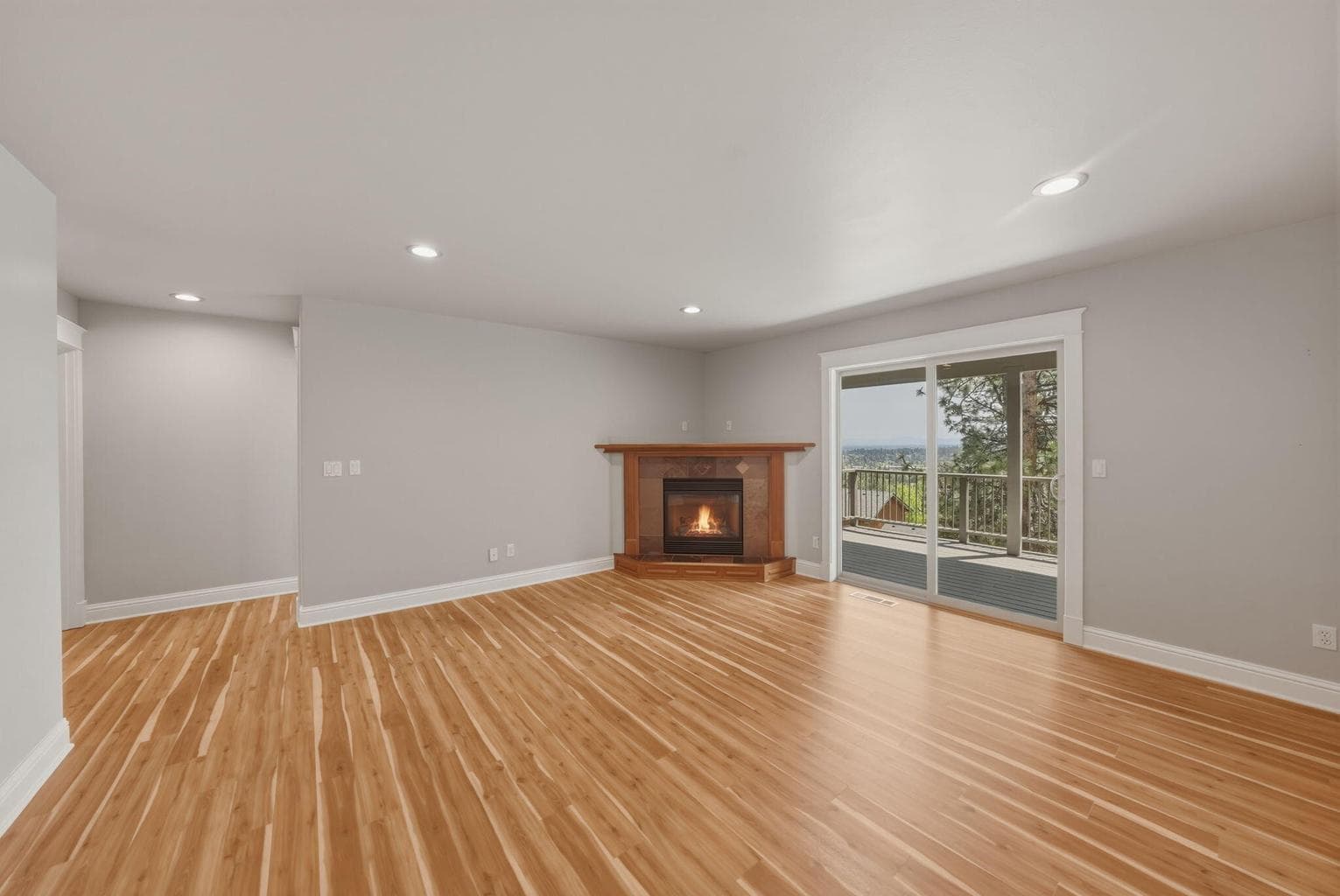 Photo of 2409 NW Hillpine Court 25 of 42