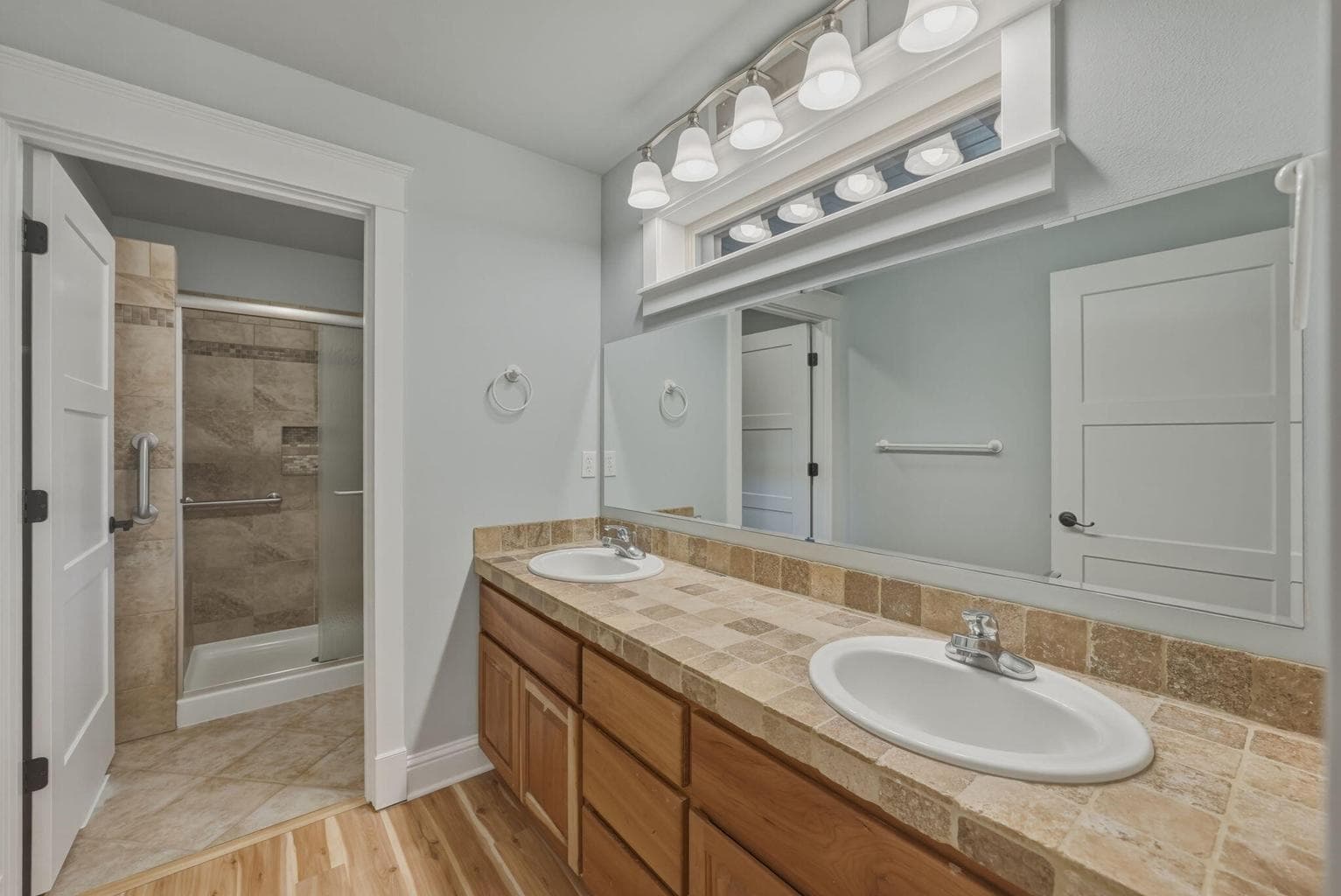 Photo of 2409 NW Hillpine Court 27 of 42
