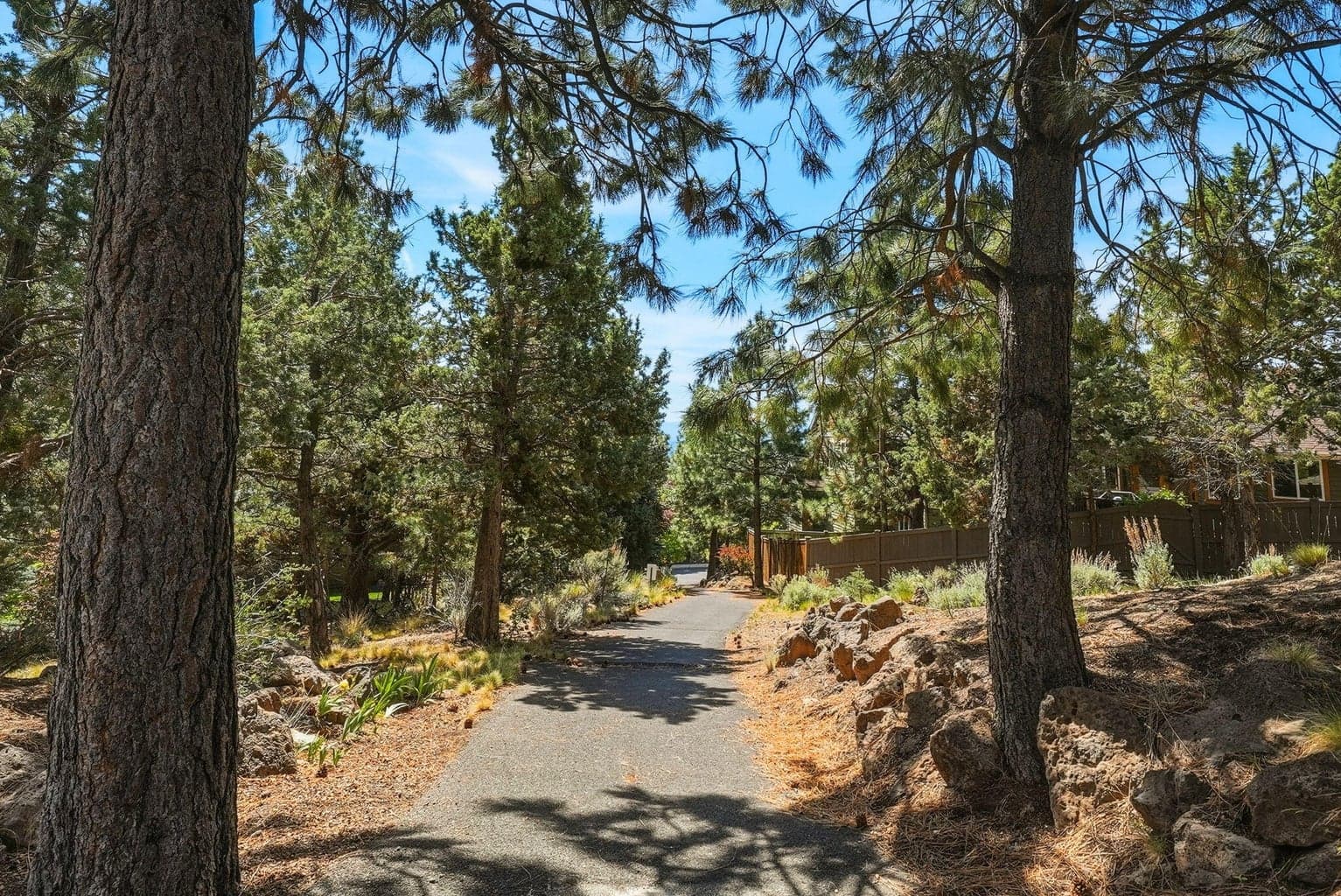 Photo of 2409 NW Hillpine Court 40 of 42