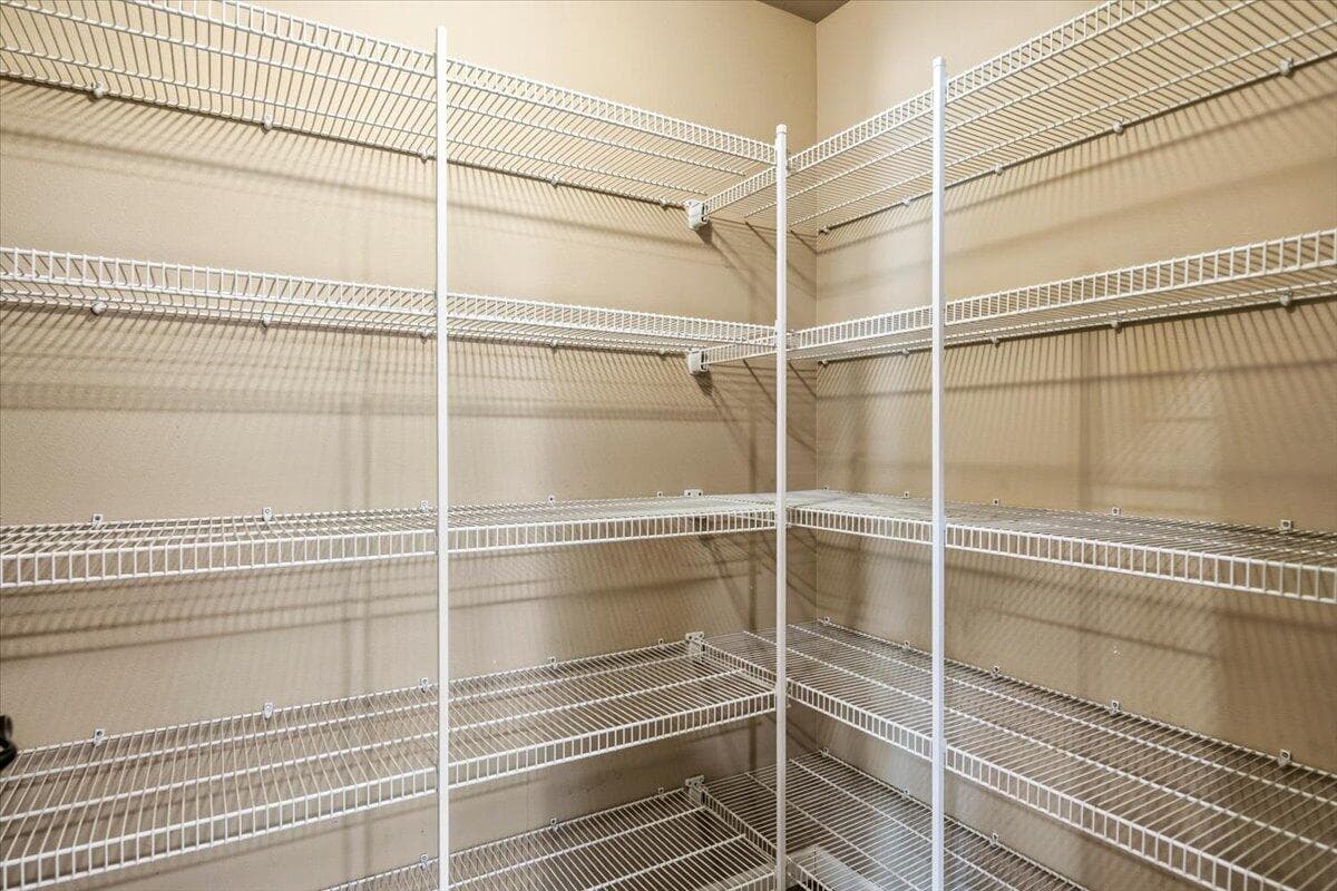 Photo of 59665 Cheyenne Road 26 of 36