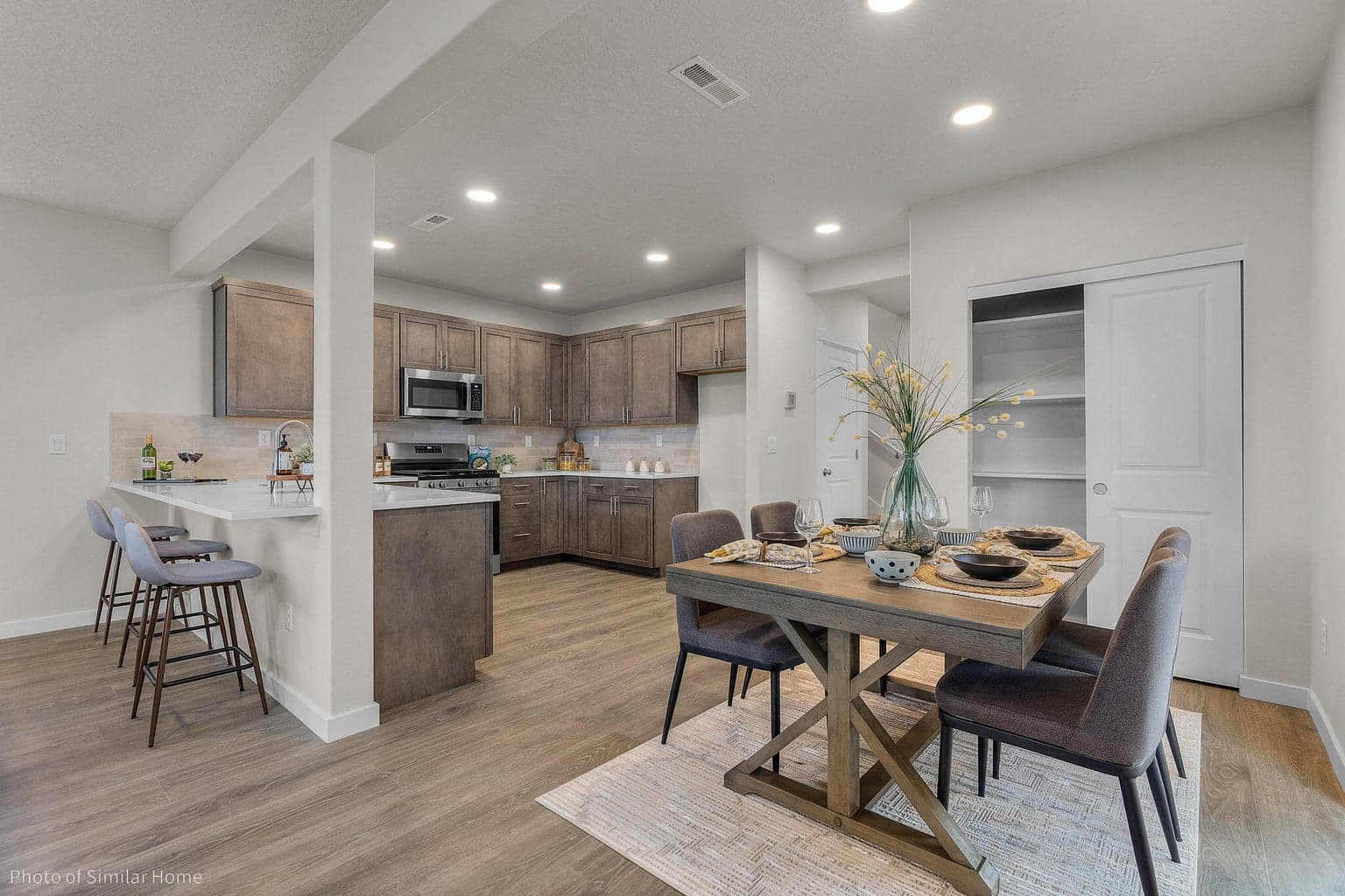 Photo of 3334 7th Street 3 of 18