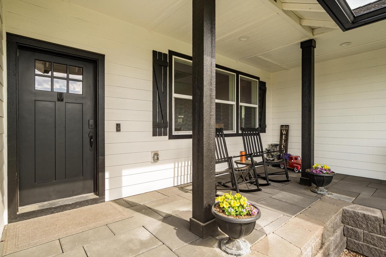 Photo of 4232 SW Umatilla Avenue 5 of 42
