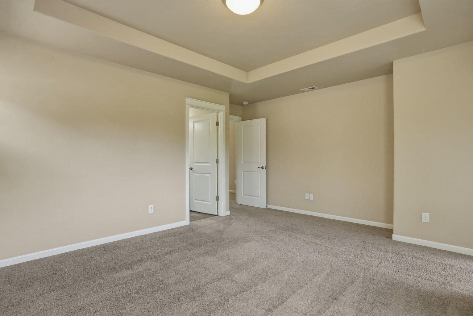 Primary bedroom unstaged