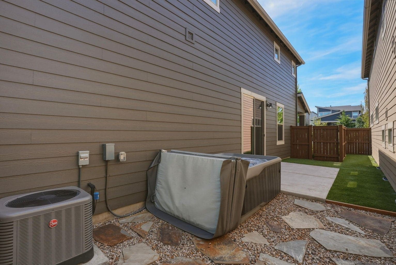 Photo of 20840 Gateway Drive 23 of 37