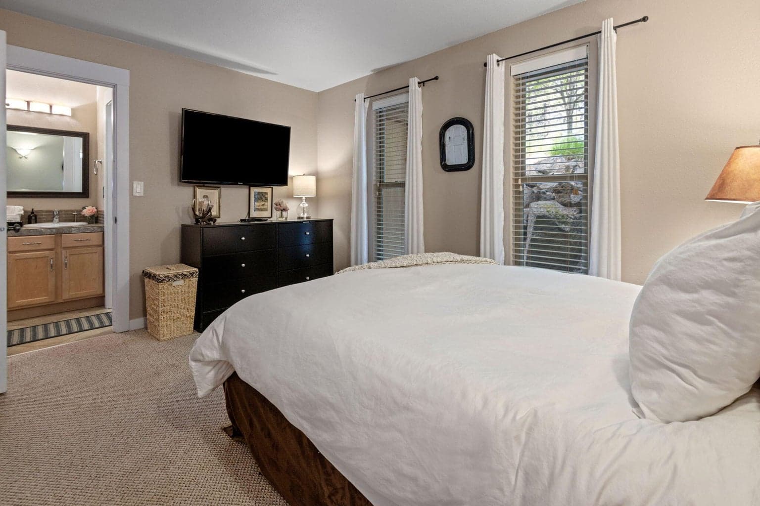 Photo of 18575 Century Drive 10 of 22