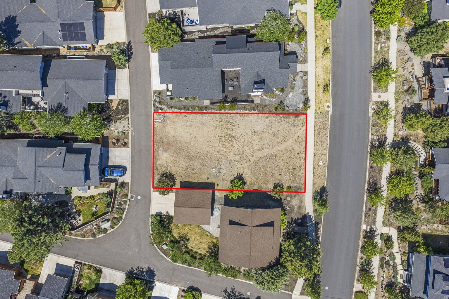 Photo of 2409 Dorion Way 4 of 9