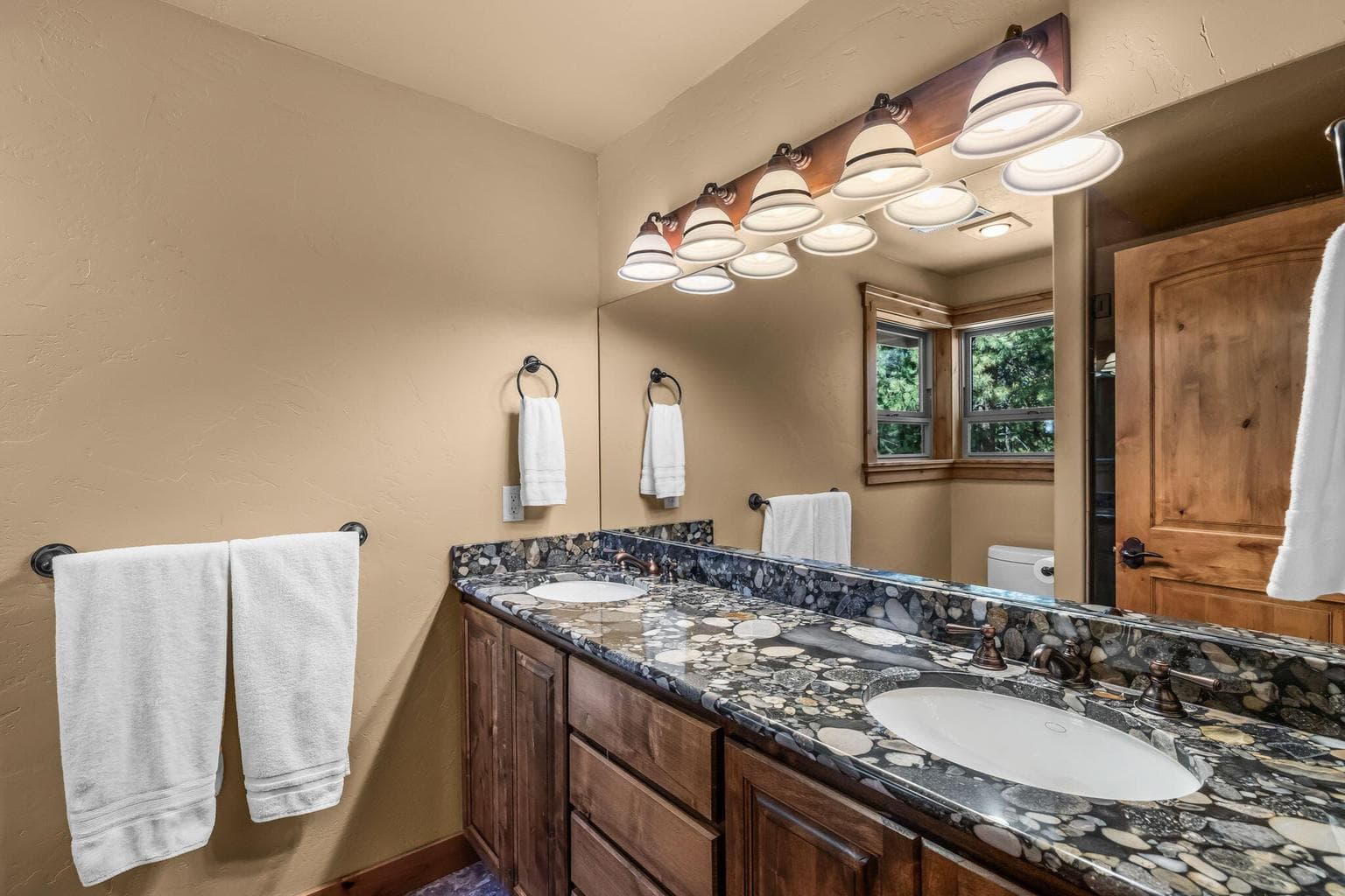 Photo of 17267 Kingsburg Road 26 of 89