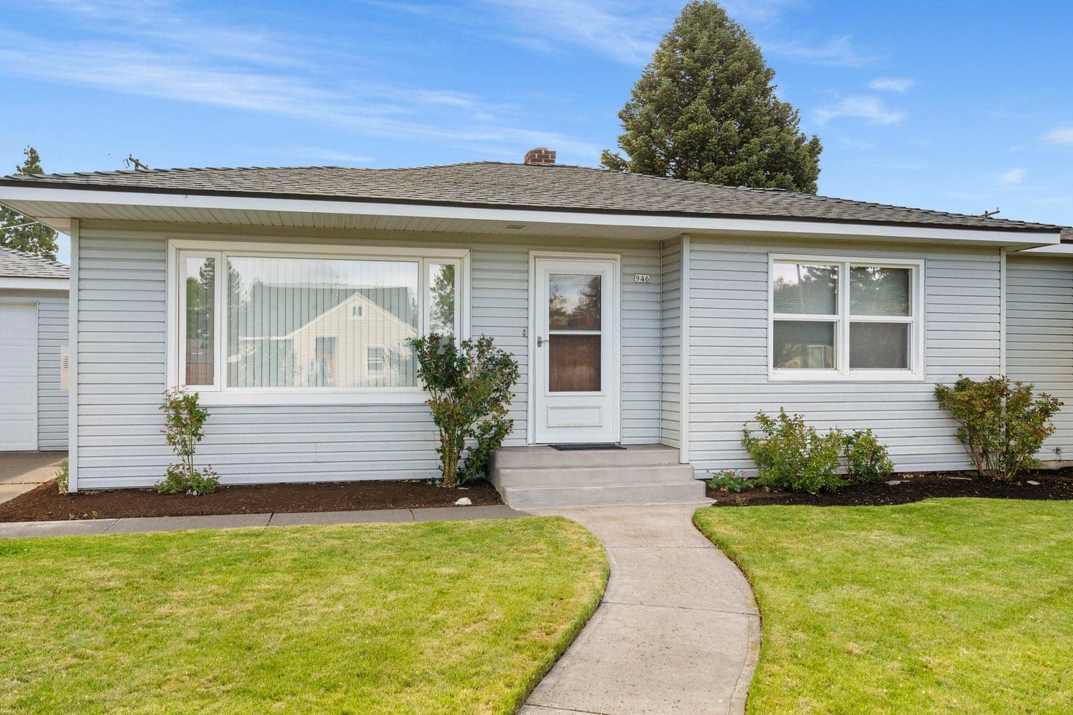 Photo of 946 13th 3 of 48