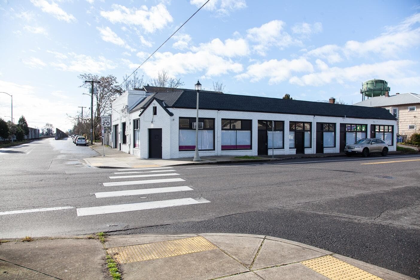 Photo of 1218 Killingsworth 2 of 2