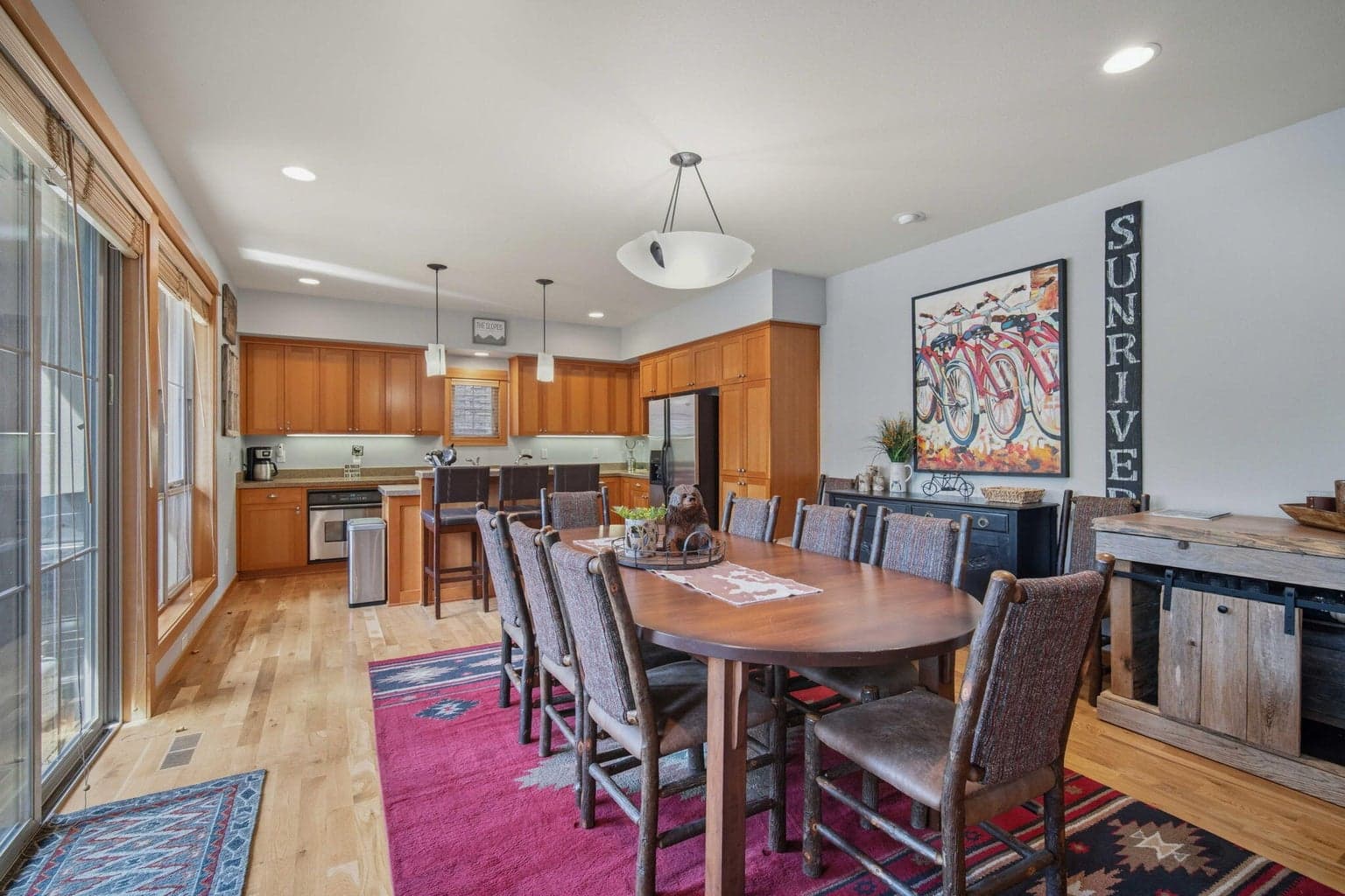Photo of 57129 Evergreen Loop 15 of 59