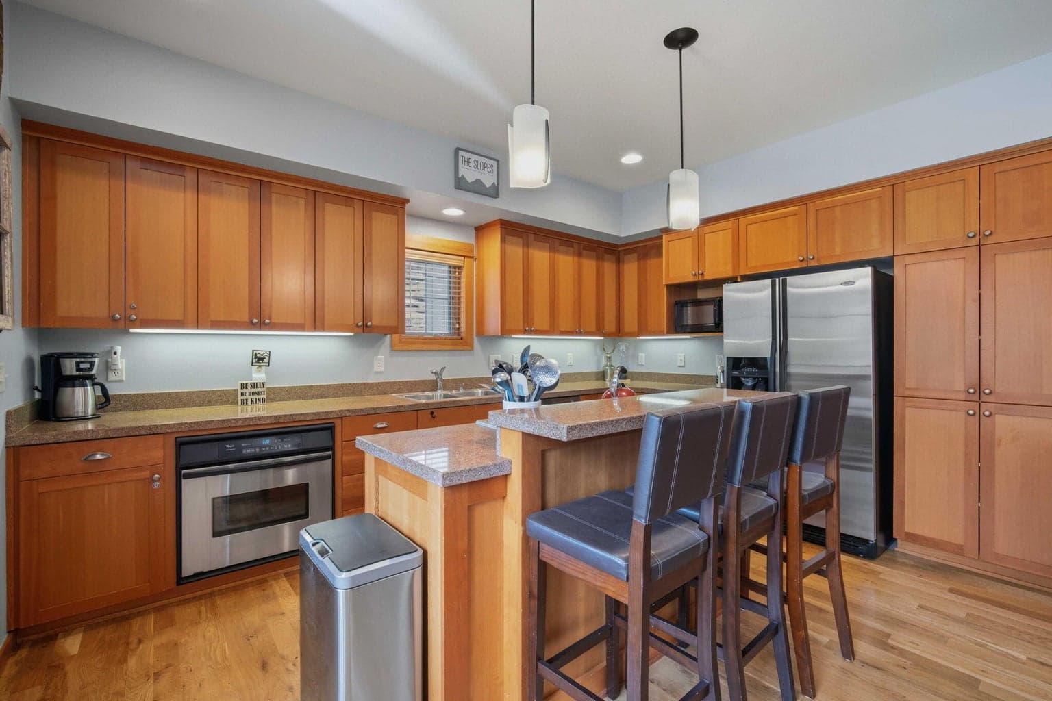 Photo of 57129 Evergreen Loop 19 of 59