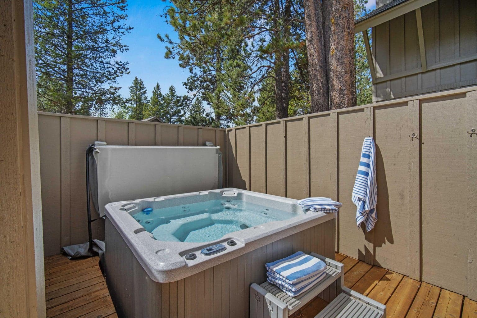 Photo of 57129 Evergreen Loop 42 of 59