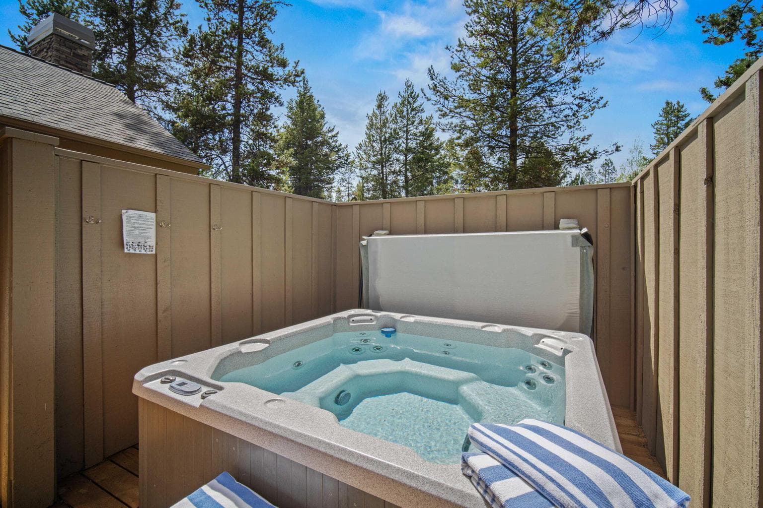 Photo of 57129 Evergreen Loop 43 of 59