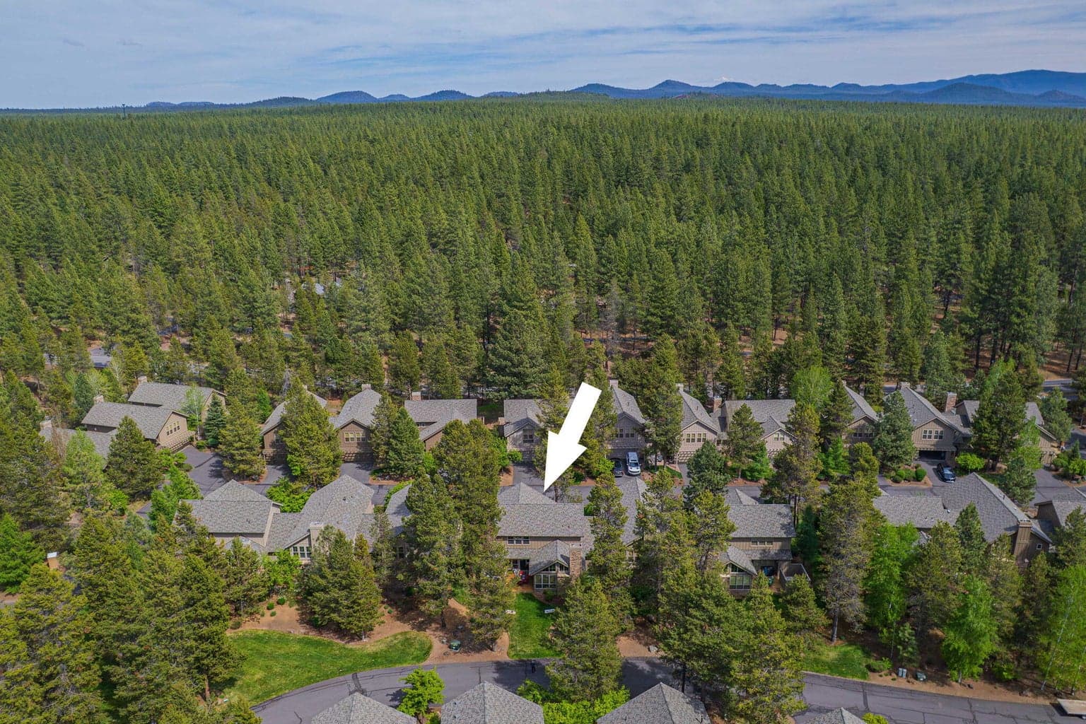Photo of 57129 Evergreen Loop 48 of 59
