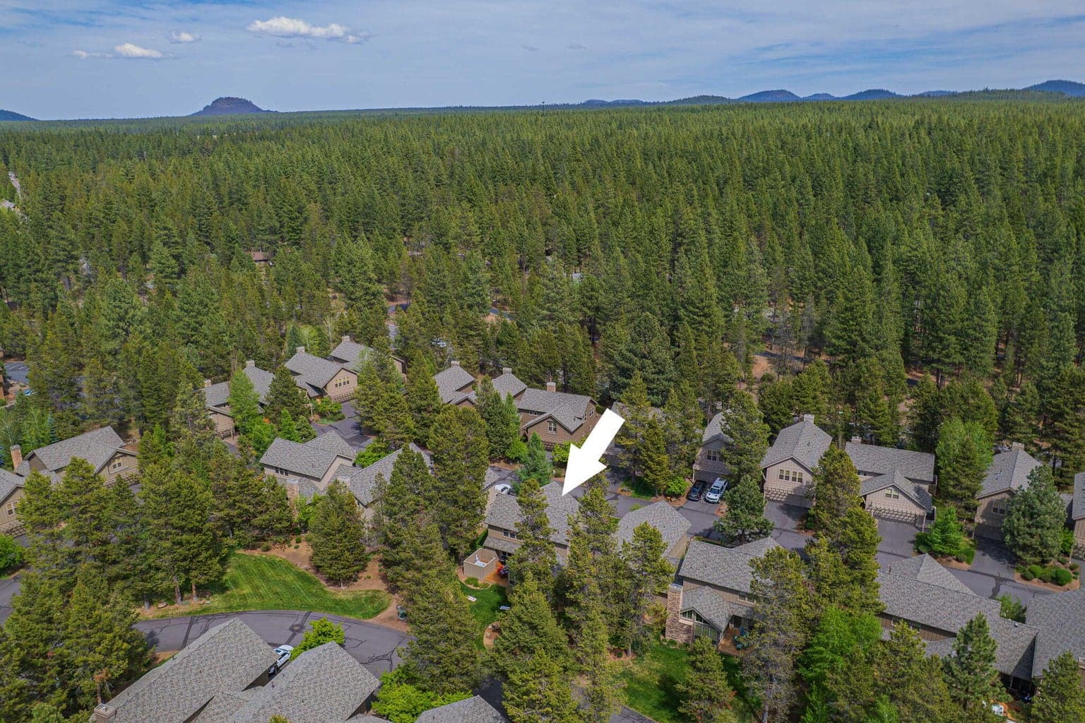 Photo of 57129 Evergreen Loop 49 of 59