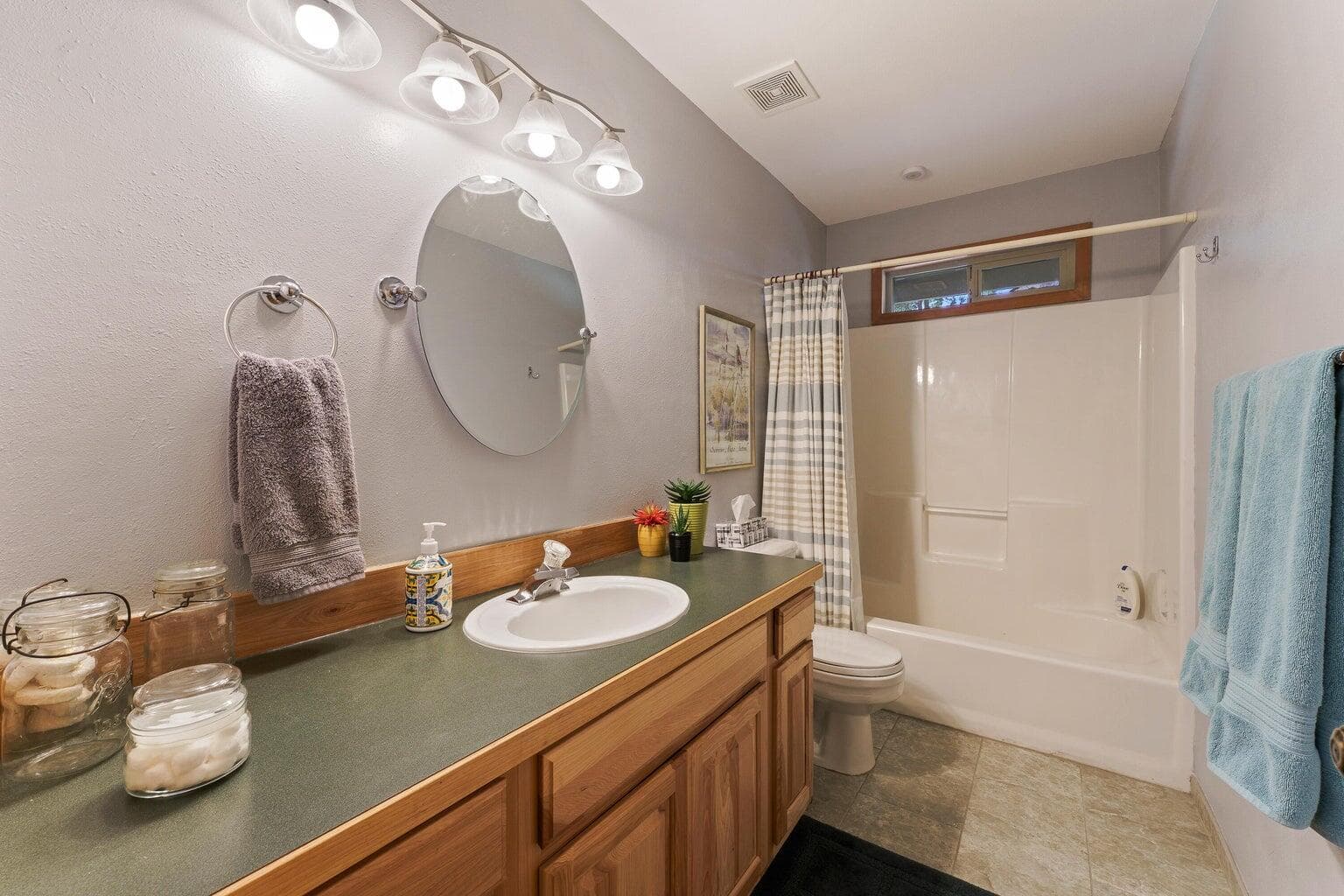 Photo of 17149 Norwalk Road 19 of 32