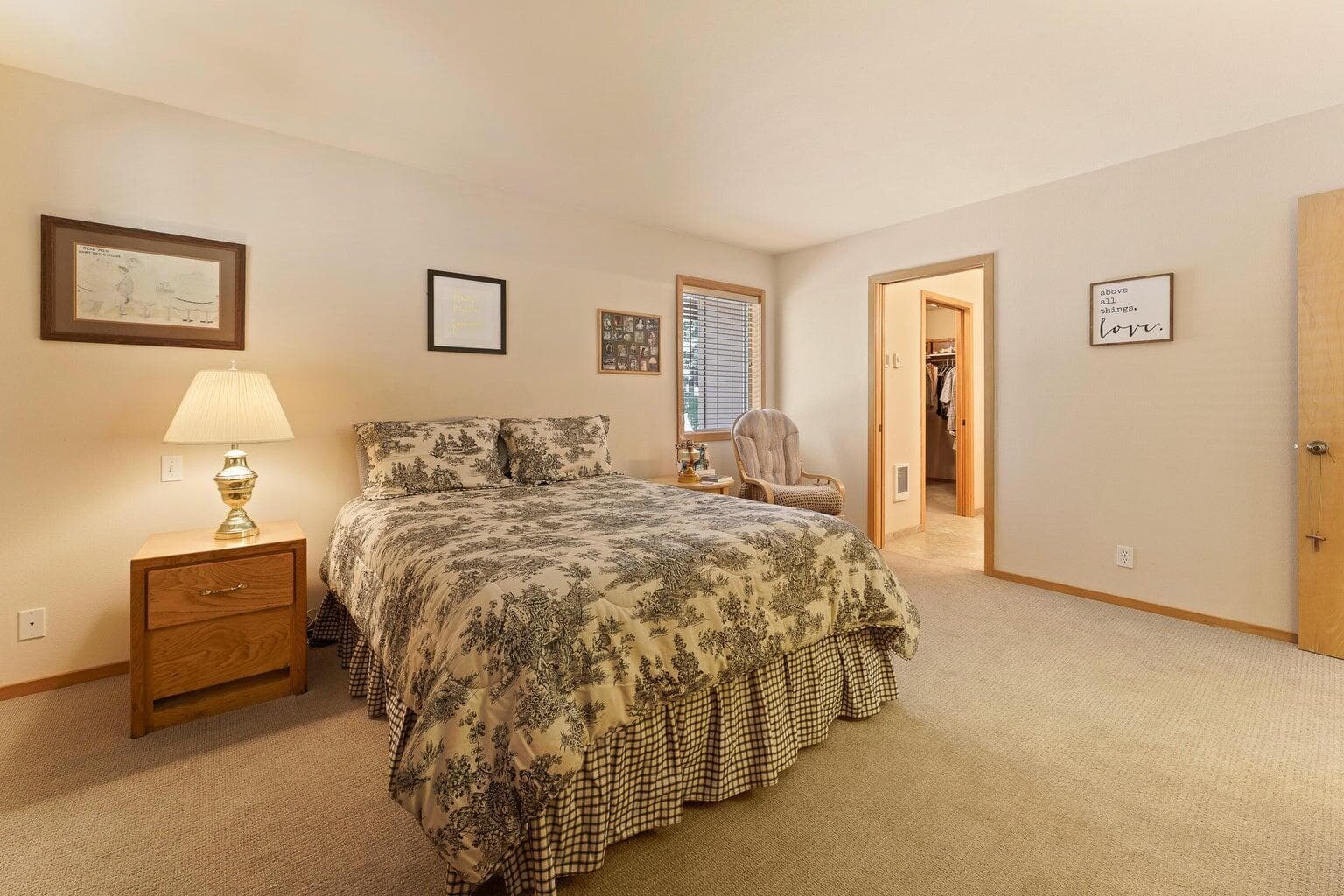 Photo of 17149 Norwalk Road 13 of 32