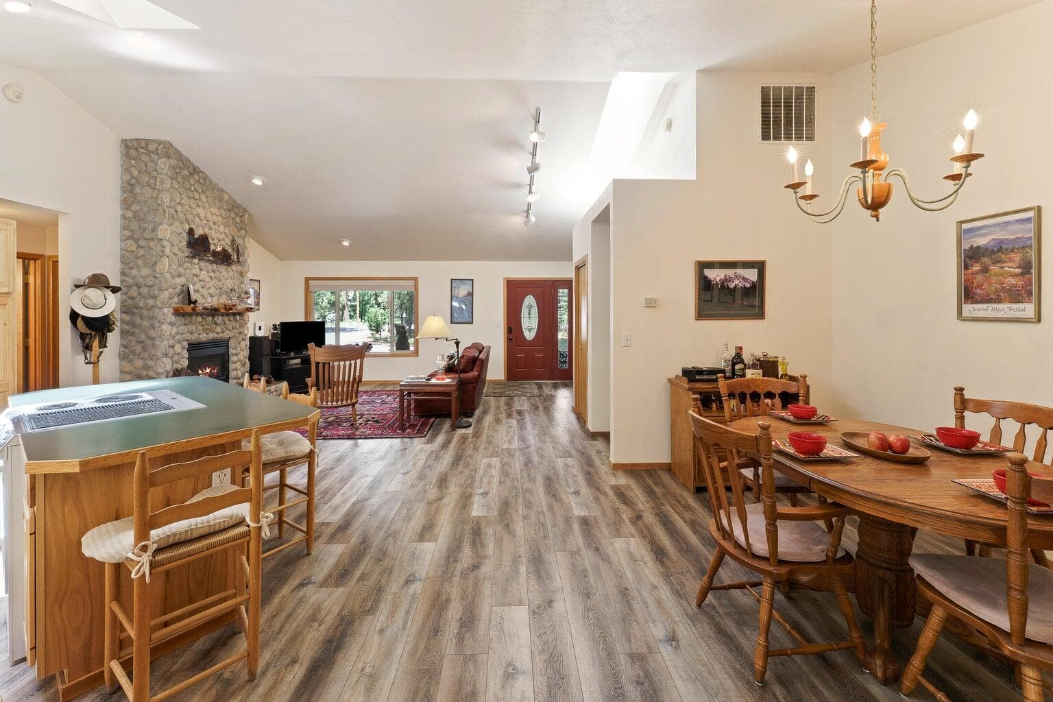 Photo of 17149 Norwalk Road 10 of 32