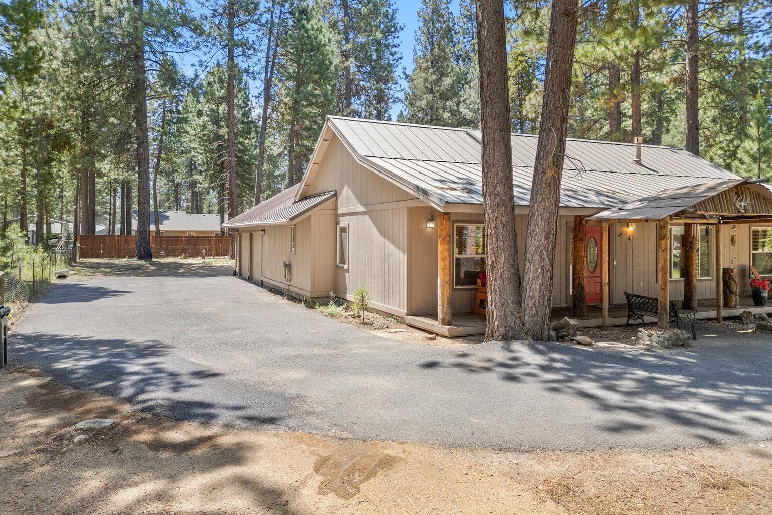Photo of 17149 Norwalk Road 32 of 32