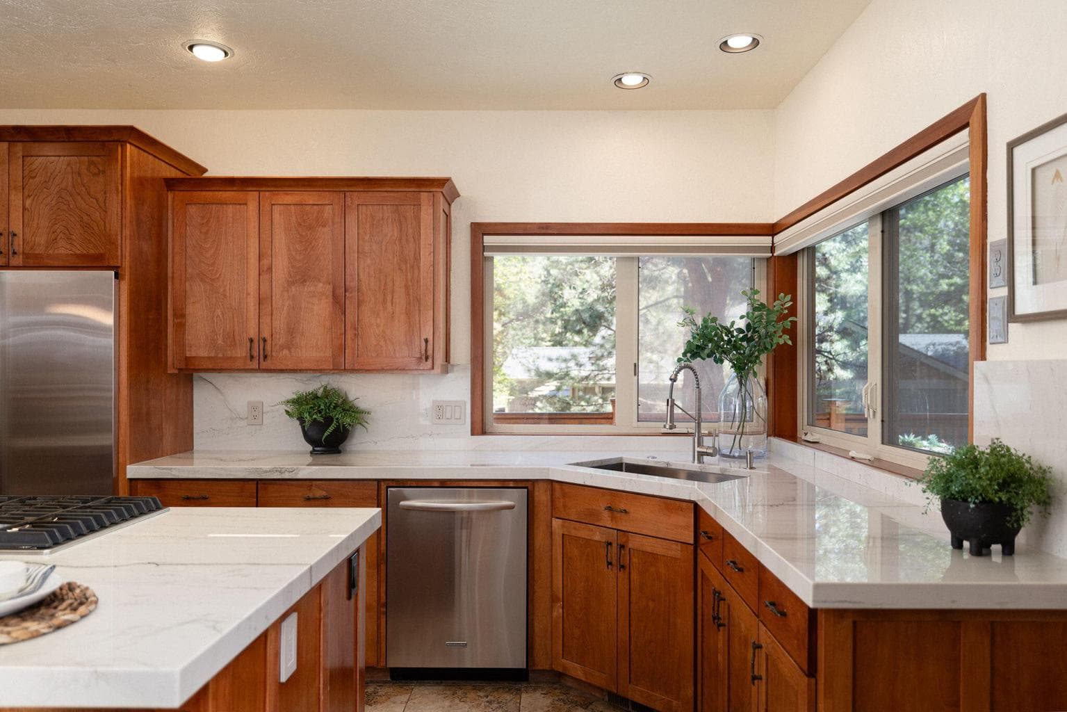 Photo of 2590 NW Foley Court 11 of 48